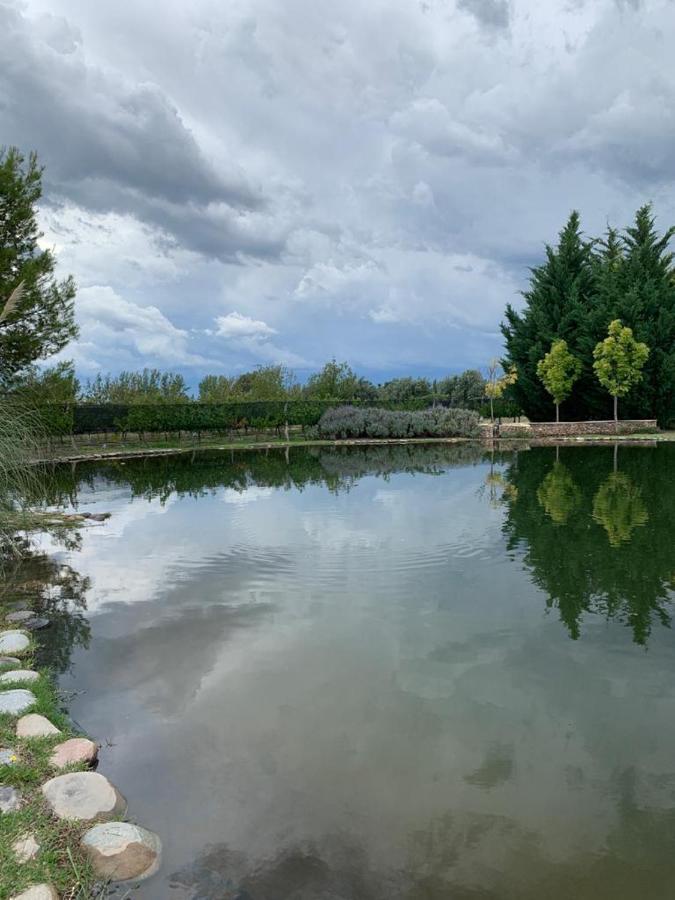 Chaglasian Wine & Suites San Rafael  Εξωτερικό φωτογραφία
