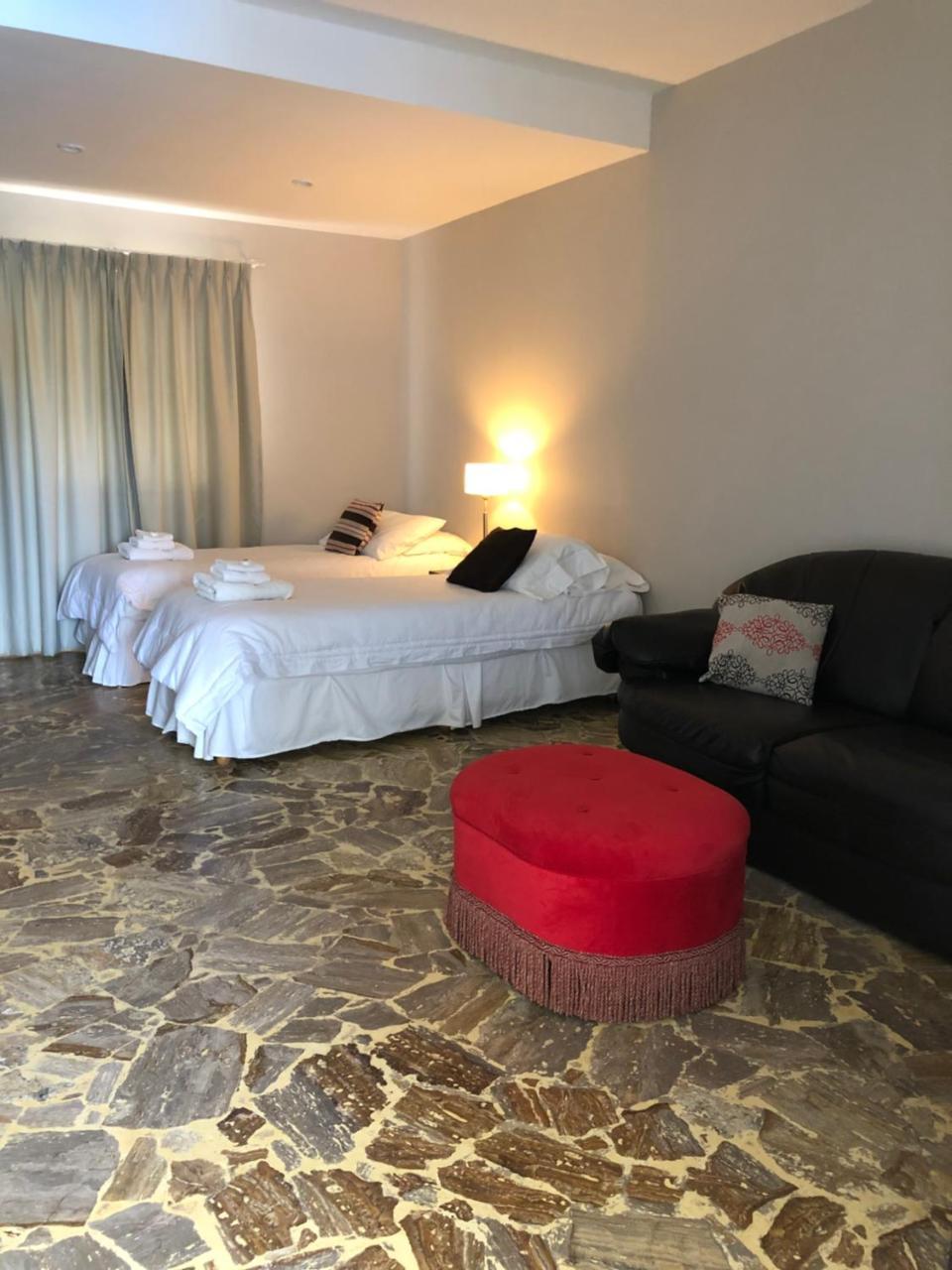 Chaglasian Wine & Suites San Rafael  Εξωτερικό φωτογραφία